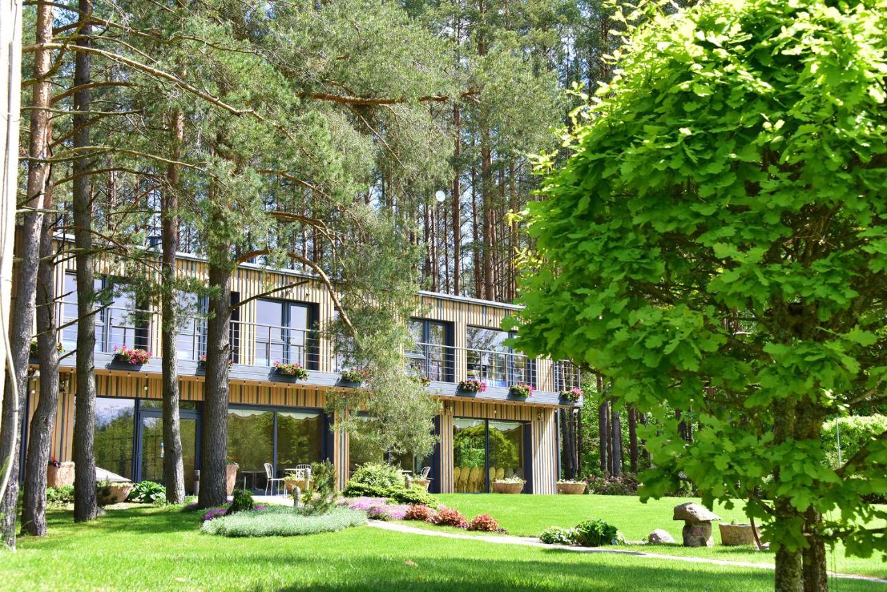 Pusu Takas Hotel Andrioniskis Екстериор снимка